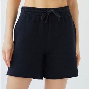 Cozy fleece boyfriend 6” sweatshort